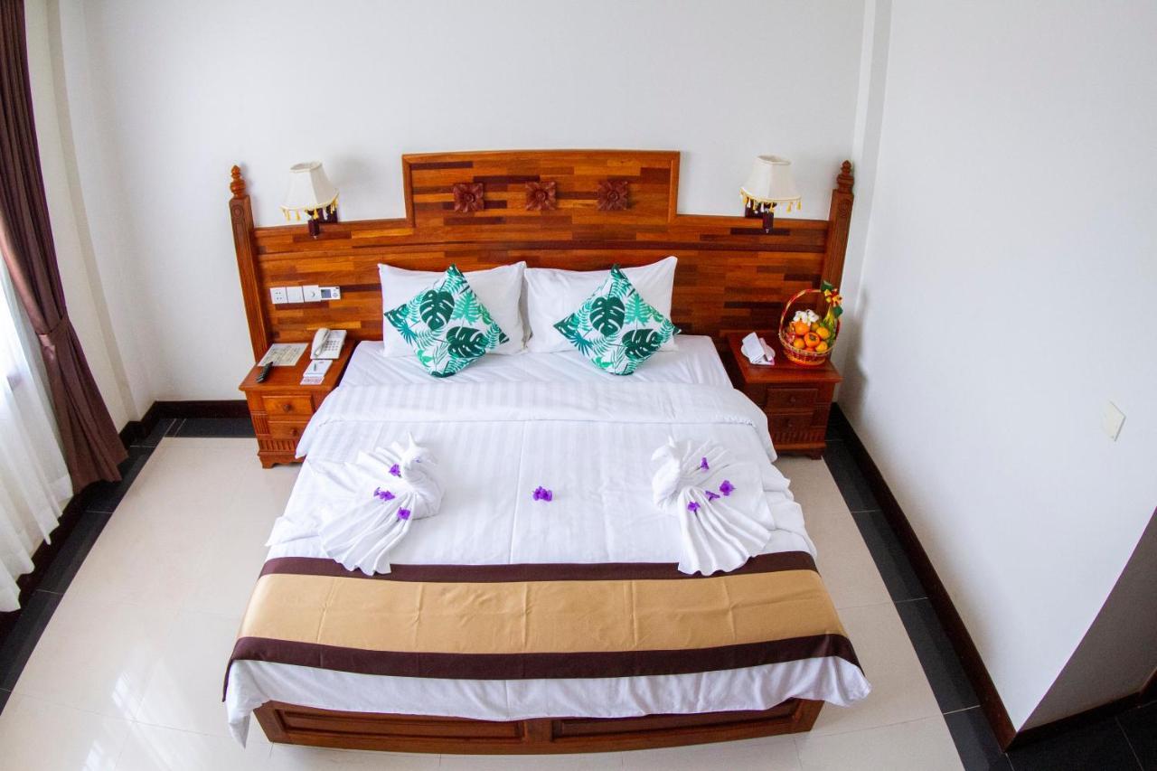 Kampong Thom Palace Hotel Eksteriør billede